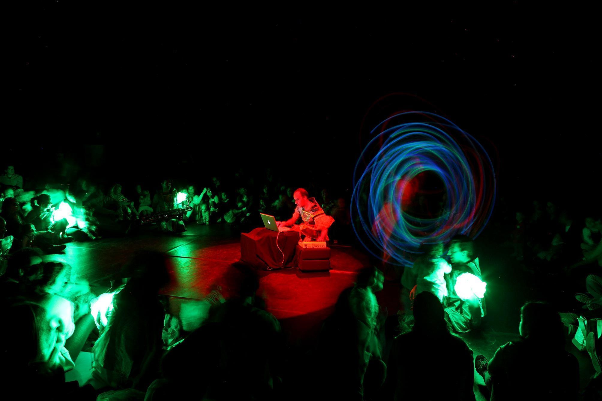 Programa de Maio dos Concertos para Bebés, Electrónica sem tempo